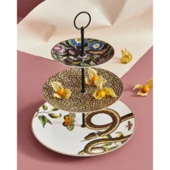 Spode Creatures Of Curiosity 3-Tier Cake Stand With Handle, Victorian Style Prints - Fine China Plates With 22ct Gold Rim -Spode GUEST 1e9164ce 41c5 4869 a034 eb9de2551b3e