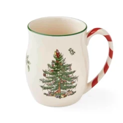Spode Christmas Tree 14 Oz Holiday Mugs (Set Of 4) - Festive Coffee Mugs With Peppermint Candy Cane Handle, Stoneware Christmas Mugs